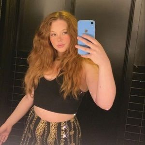 Meet your Posher, Geneviève